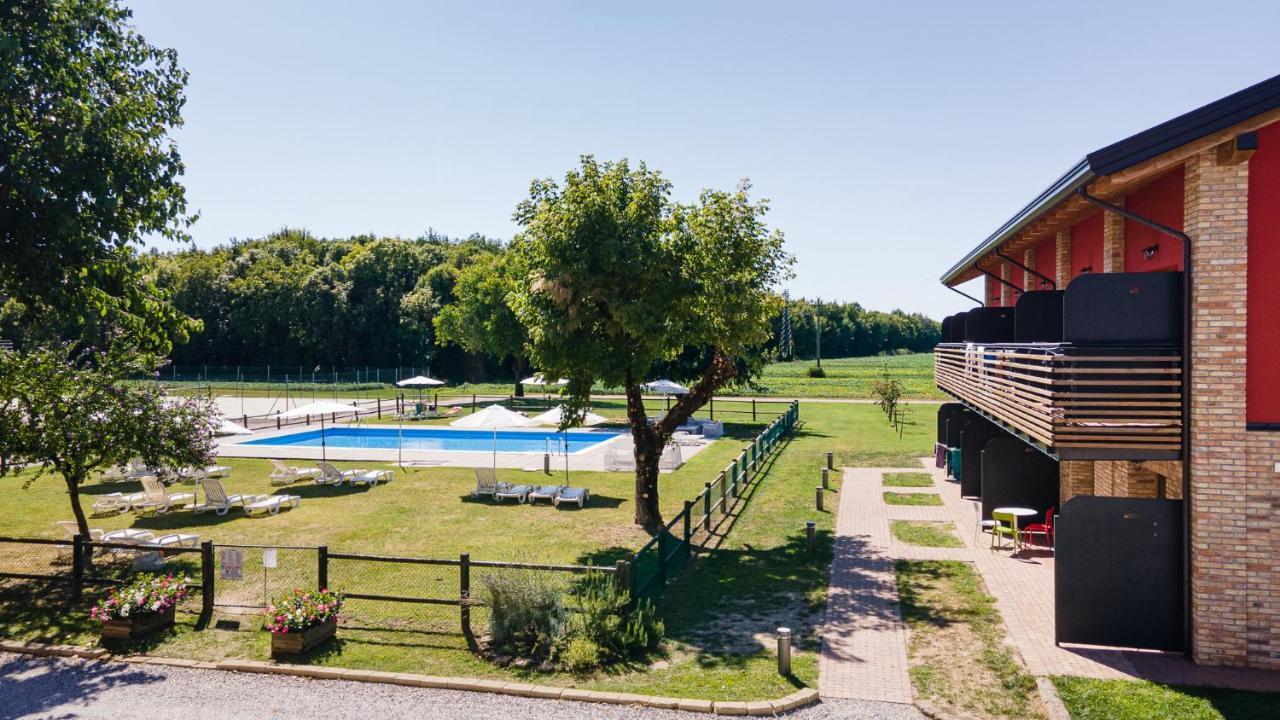 Villa Agriturismo Ai Due Leoni Aquileia Exterior foto